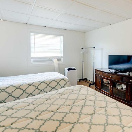 Hannahs Place - Quaint And Cozy Apt By The Beach! 翡翠岛 外观 照片