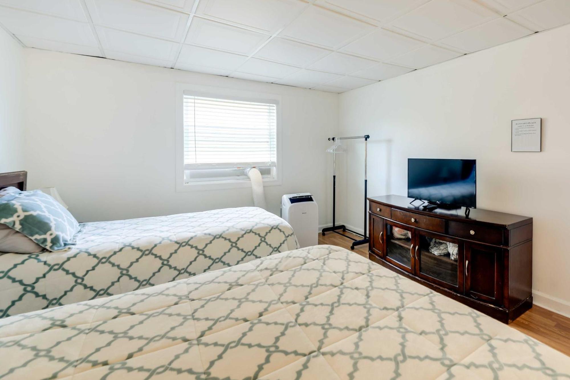 Hannahs Place - Quaint And Cozy Apt By The Beach! 翡翠岛 外观 照片